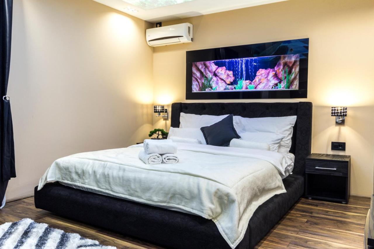 Madison Inn Suites - Wilson'S Square เบลเกรด ภายนอก รูปภาพ